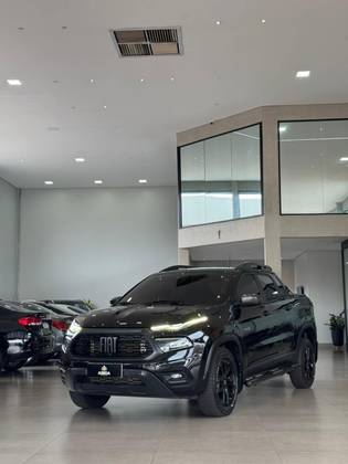 FIAT TORO 2.0 16V TURBO DIESEL ULTRA 4WD AT9 FIAT TORO 2.0 16V TURBO DIESEL ULTRA 4WD AT9